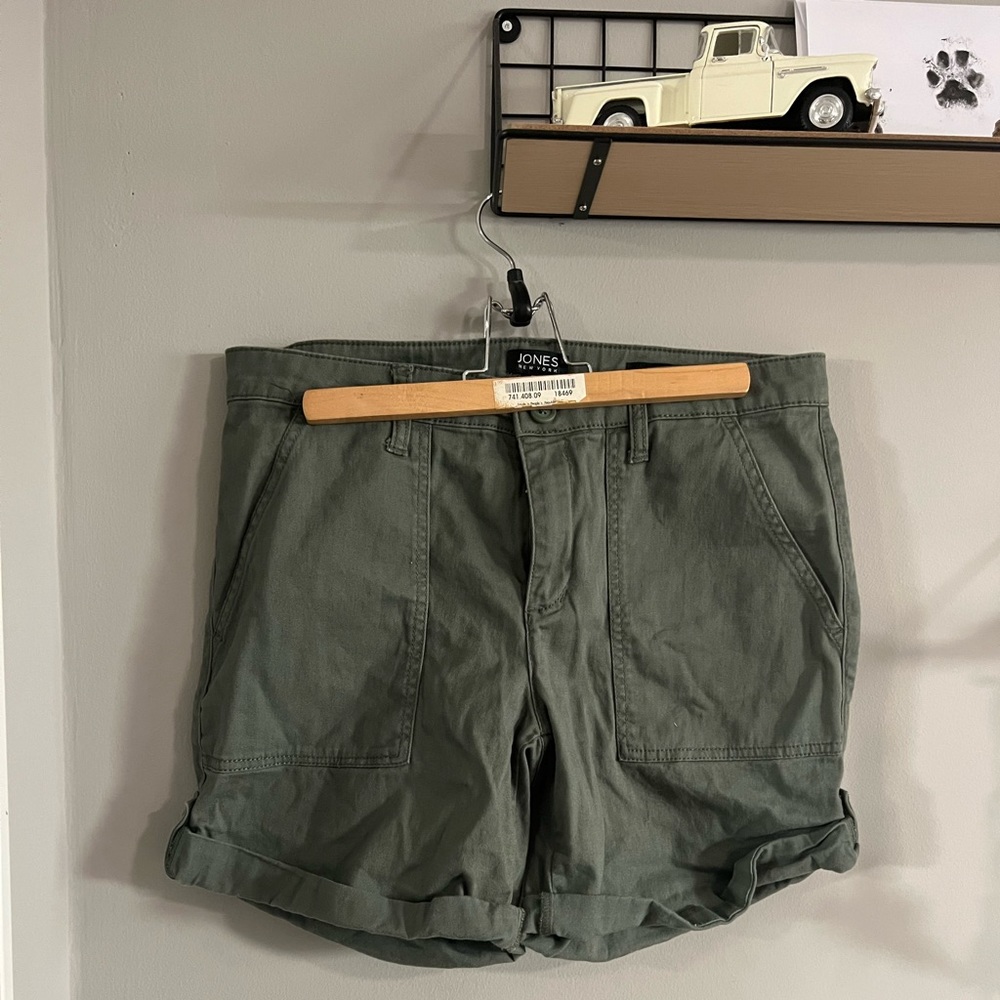 Jones New York Utility Shorts
